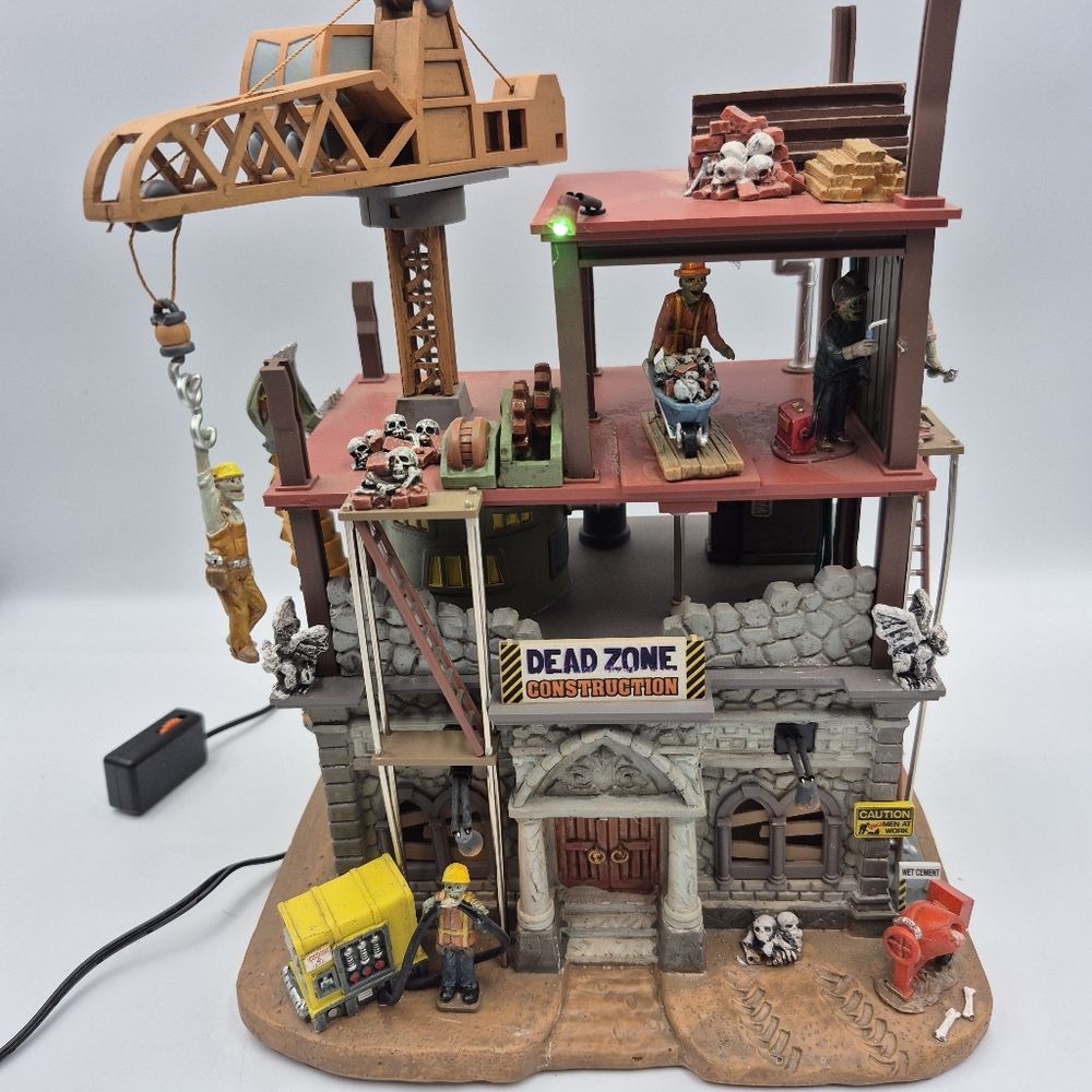 LEMAX Spooky Town Dead Zone Construction Site #05604 NOB